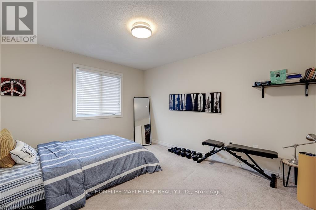 1285 Whetherfield Street, London North, Ontario  N6H 0E5 - Photo 12 - X12254699