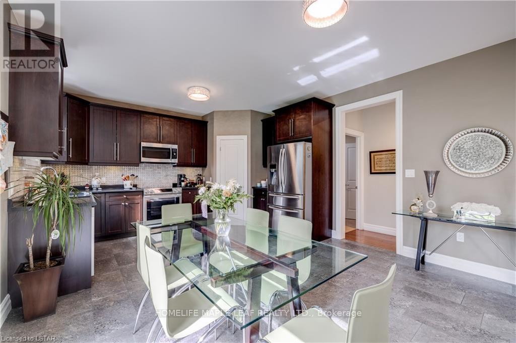 1285 Whetherfield Street, London North, Ontario  N6H 0E5 - Photo 3 - X12254699