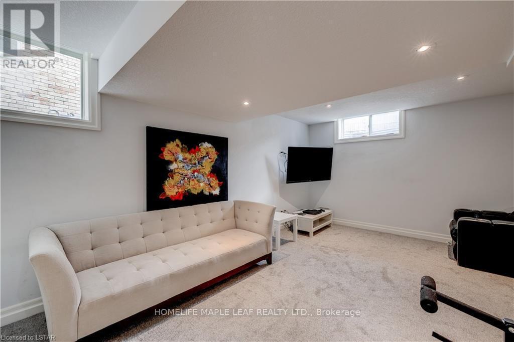 1285 Whetherfield Street, London North, Ontario  N6H 0E5 - Photo 32 - X12254699