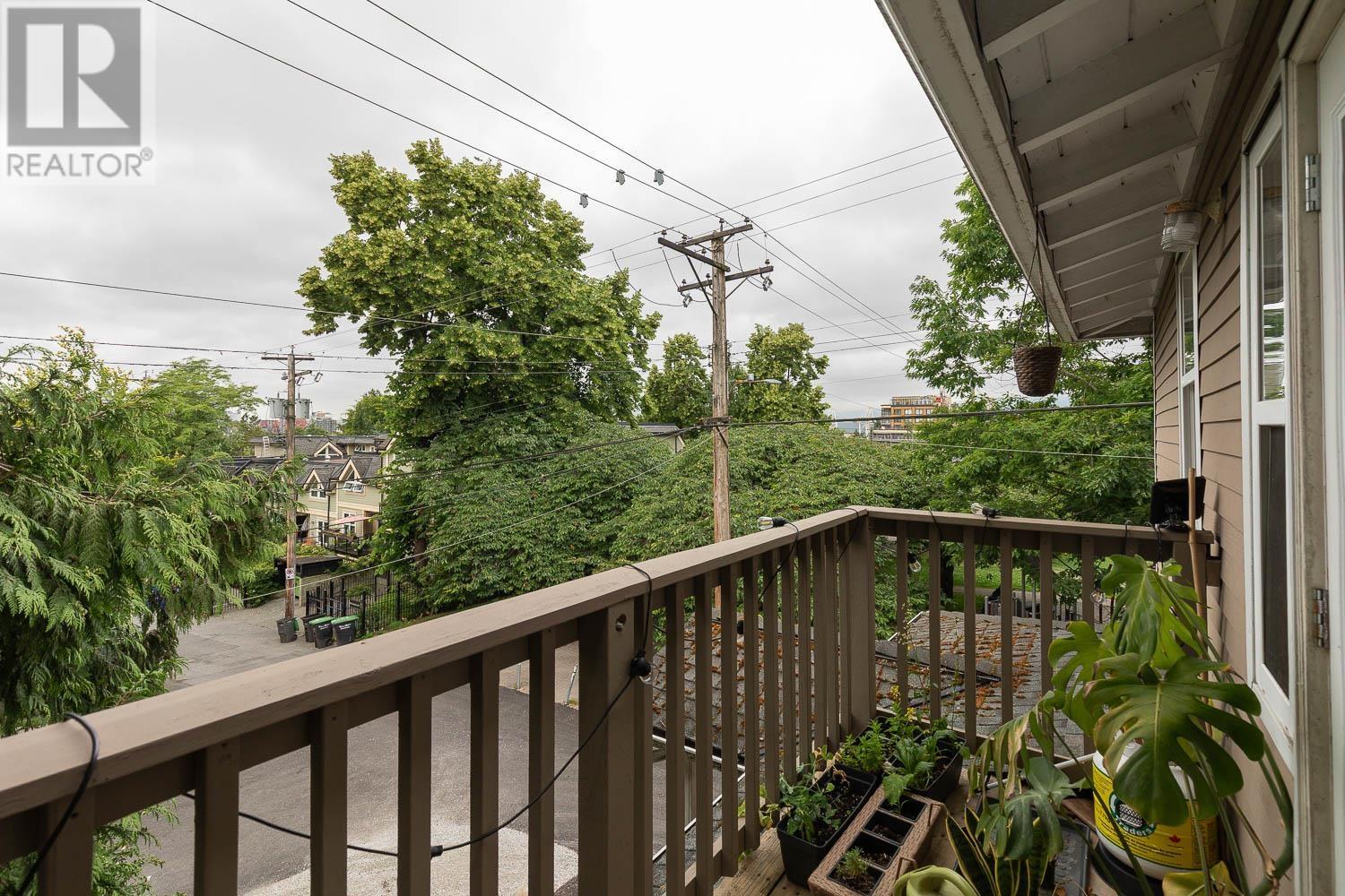832 Salsbury Drive, Vancouver, British Columbia  V5L 4A2 - Photo 24 - R3021379