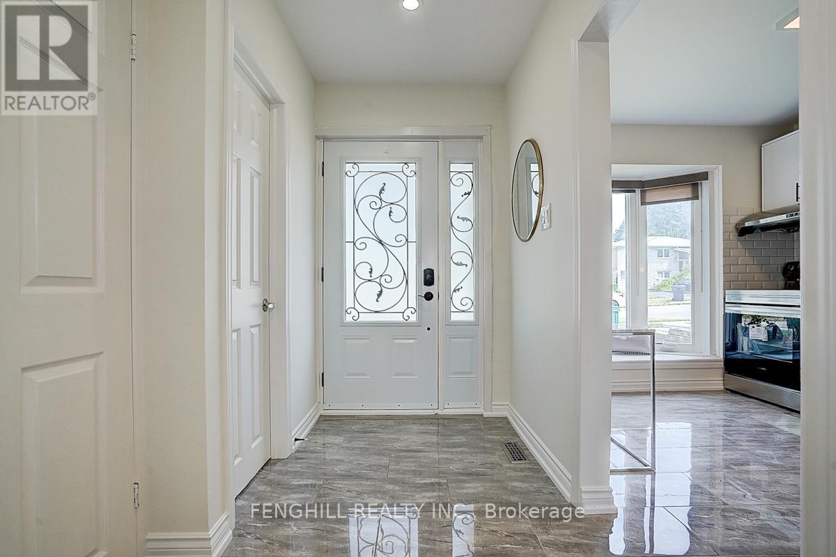 Property at 110 - 65 RAMEAU DRIVE image 3