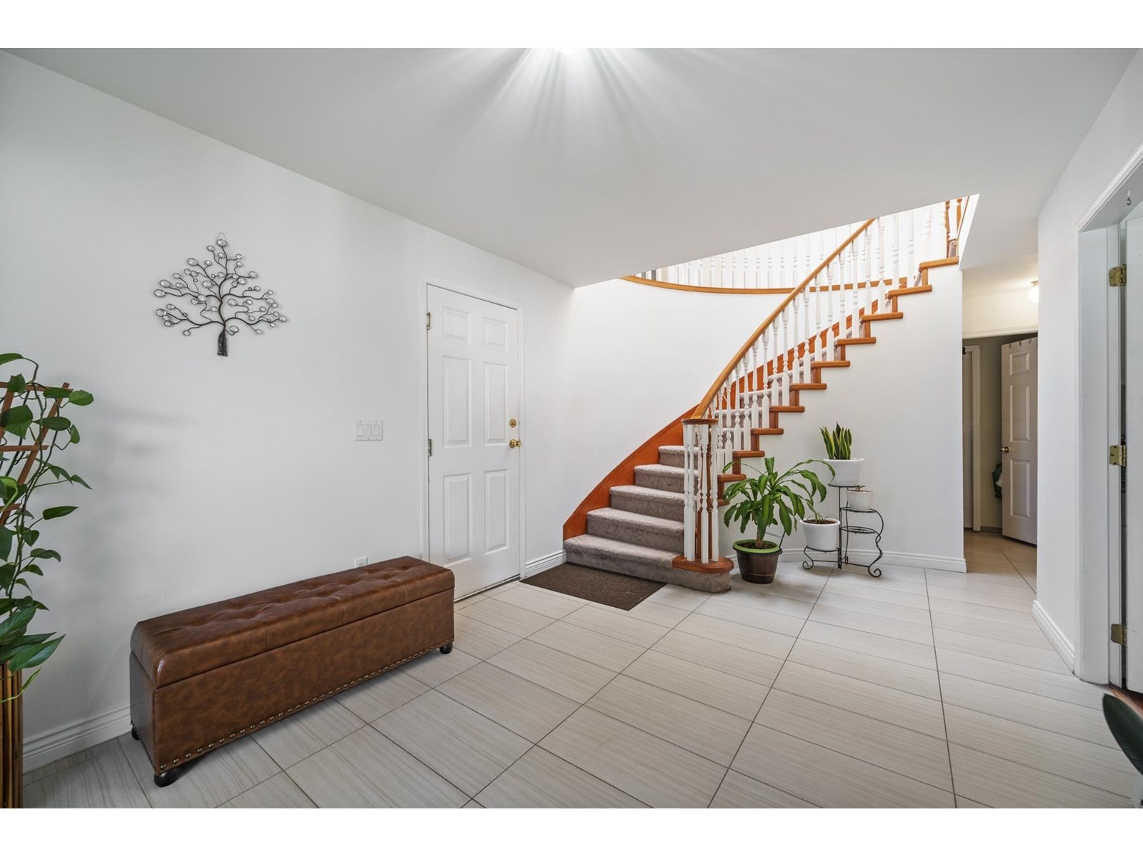 Property at 6890 123A STREET image 4