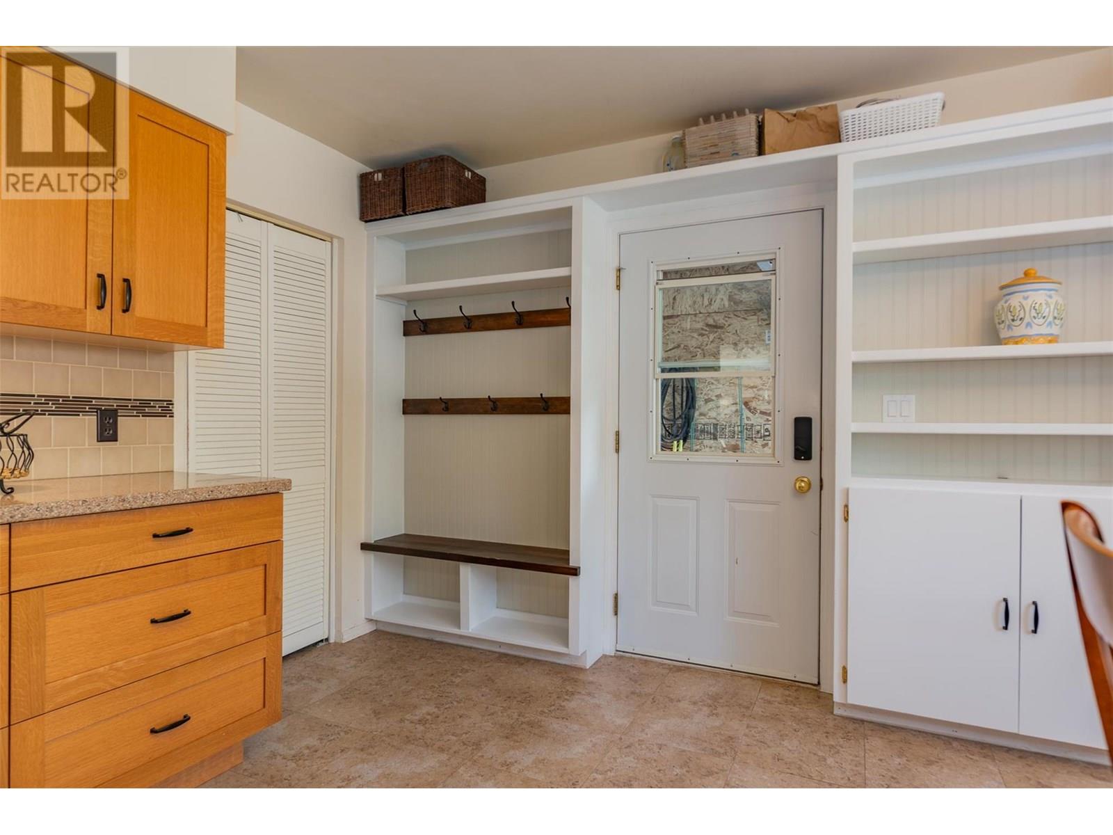 Property at 840 9TH Avenue image 3