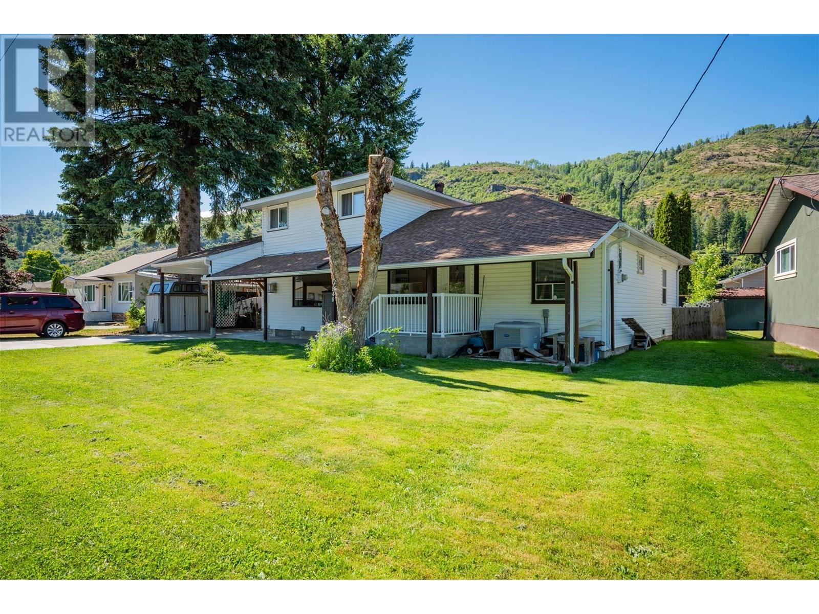 Property at 840 9TH Avenue image 1
