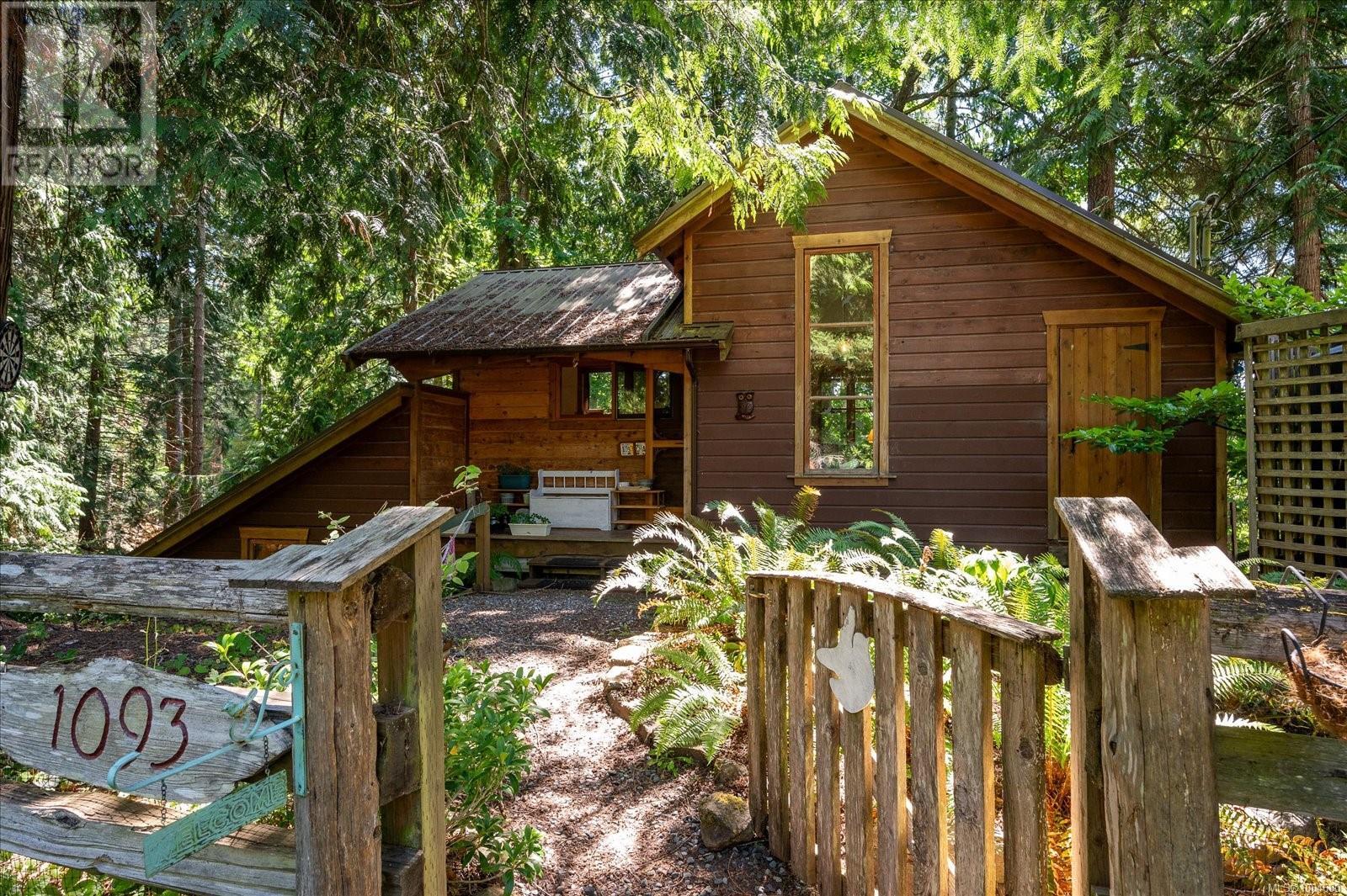 Property at 1093 Chappel Pl image 2