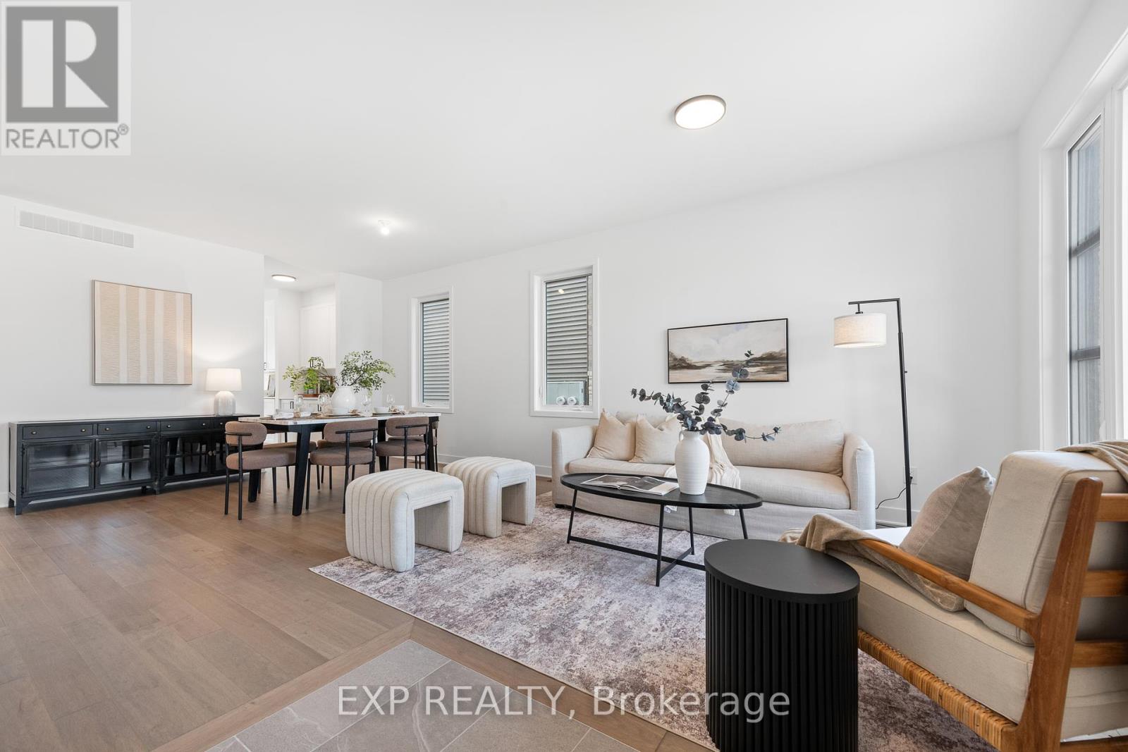 Property at 804 NINAATIK PLACE image 4