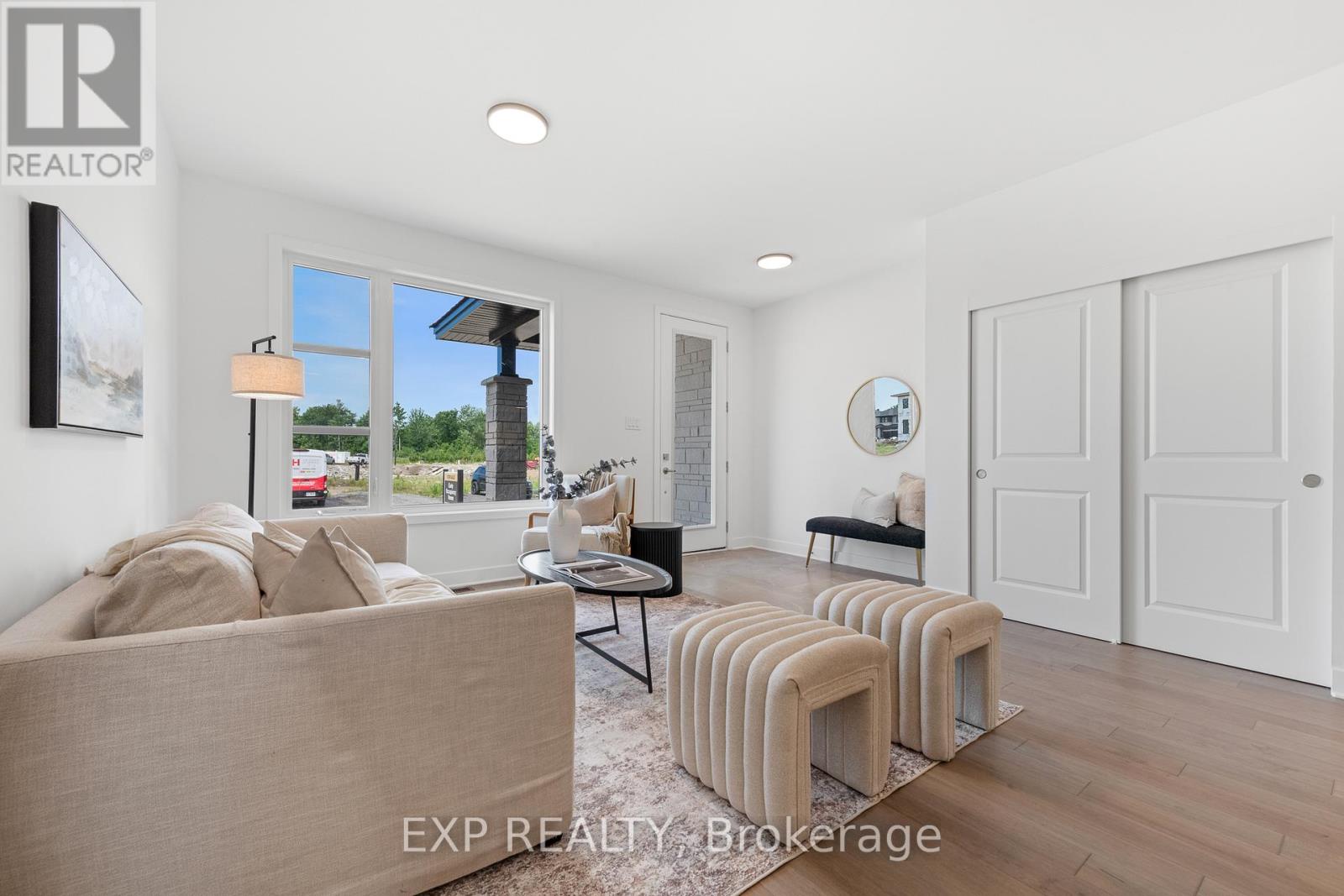 Property at 804 NINAATIK PLACE image 5