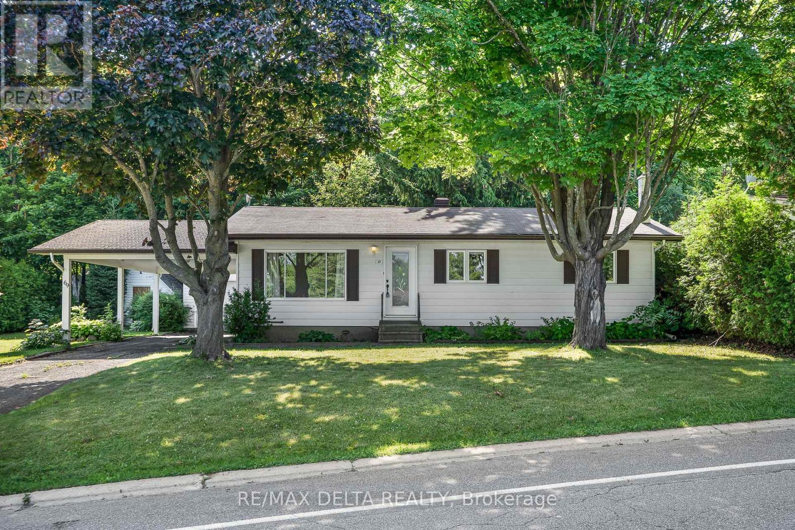 69 HOME AVENUE, Champlain, Ontario
