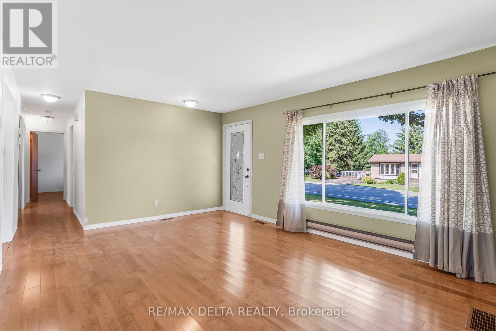 69 Home Avenue, Champlain, Ontario  K0B 1R0 - Photo 3 - X12254768