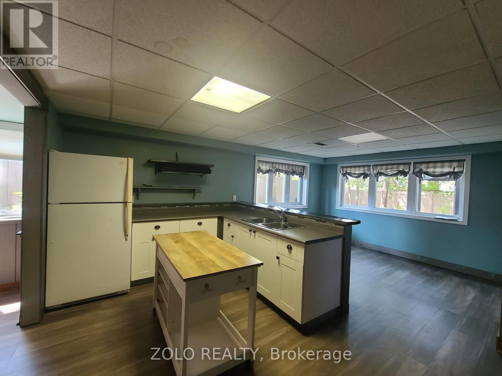 Lower - 114 Ardagh Road, Barrie, Ontario  L4N 9B7 - Photo 2 - S12254770