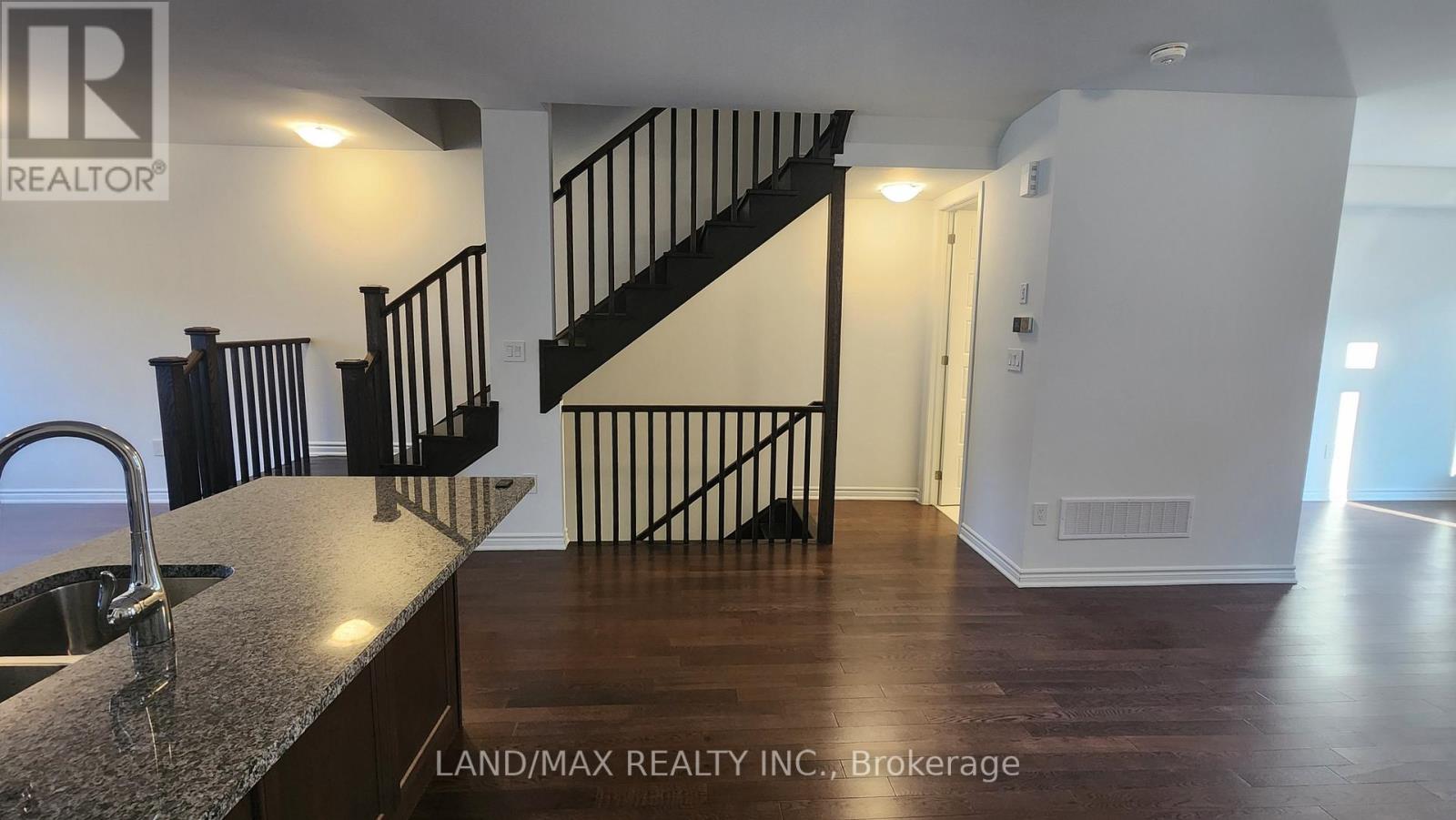 3112 William Cutmore Boulevard, Oakville, Ontario  L6H 7X1 - Photo 13 - W12254771