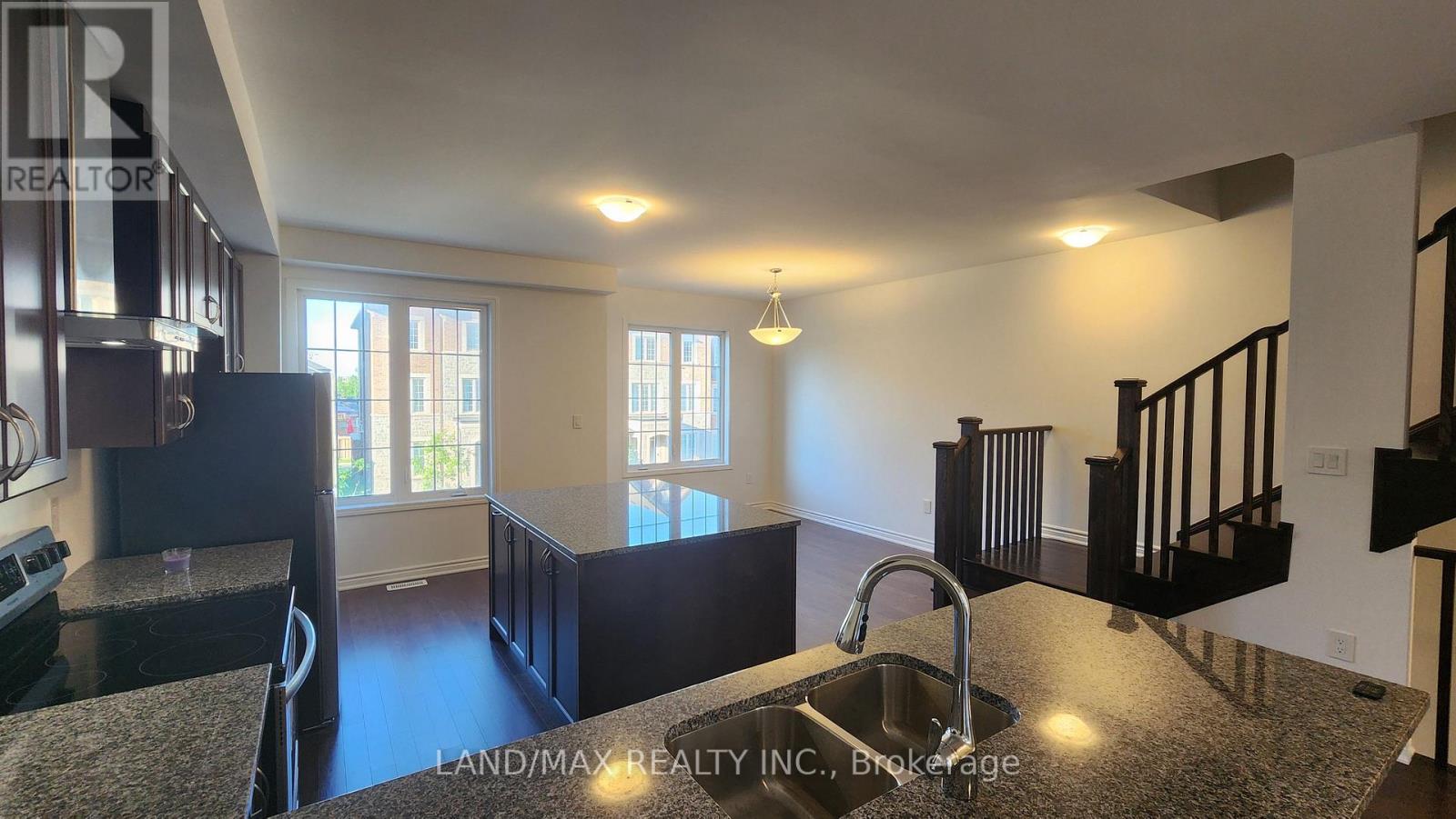 3112 William Cutmore Boulevard, Oakville, Ontario  L6H 7X1 - Photo 19 - W12254771
