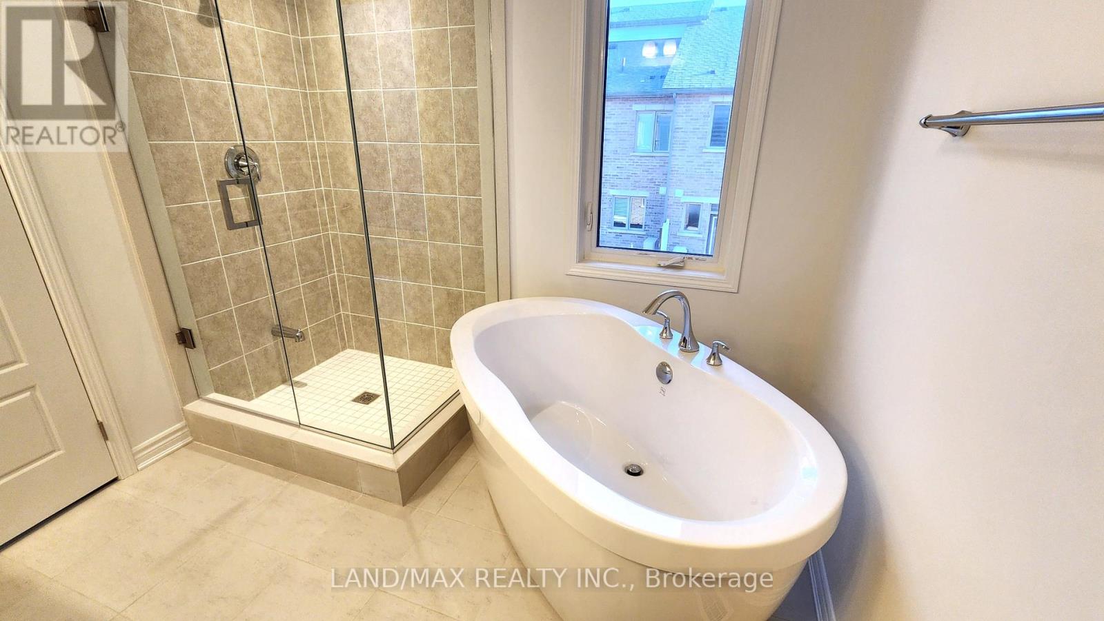 3112 William Cutmore Boulevard, Oakville, Ontario  L6H 7X1 - Photo 31 - W12254771