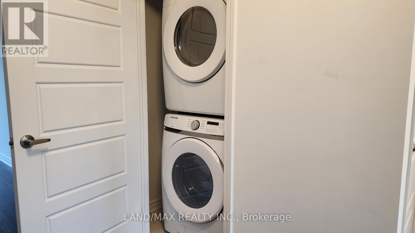 3112 William Cutmore Boulevard, Oakville, Ontario  L6H 7X1 - Photo 38 - W12254771
