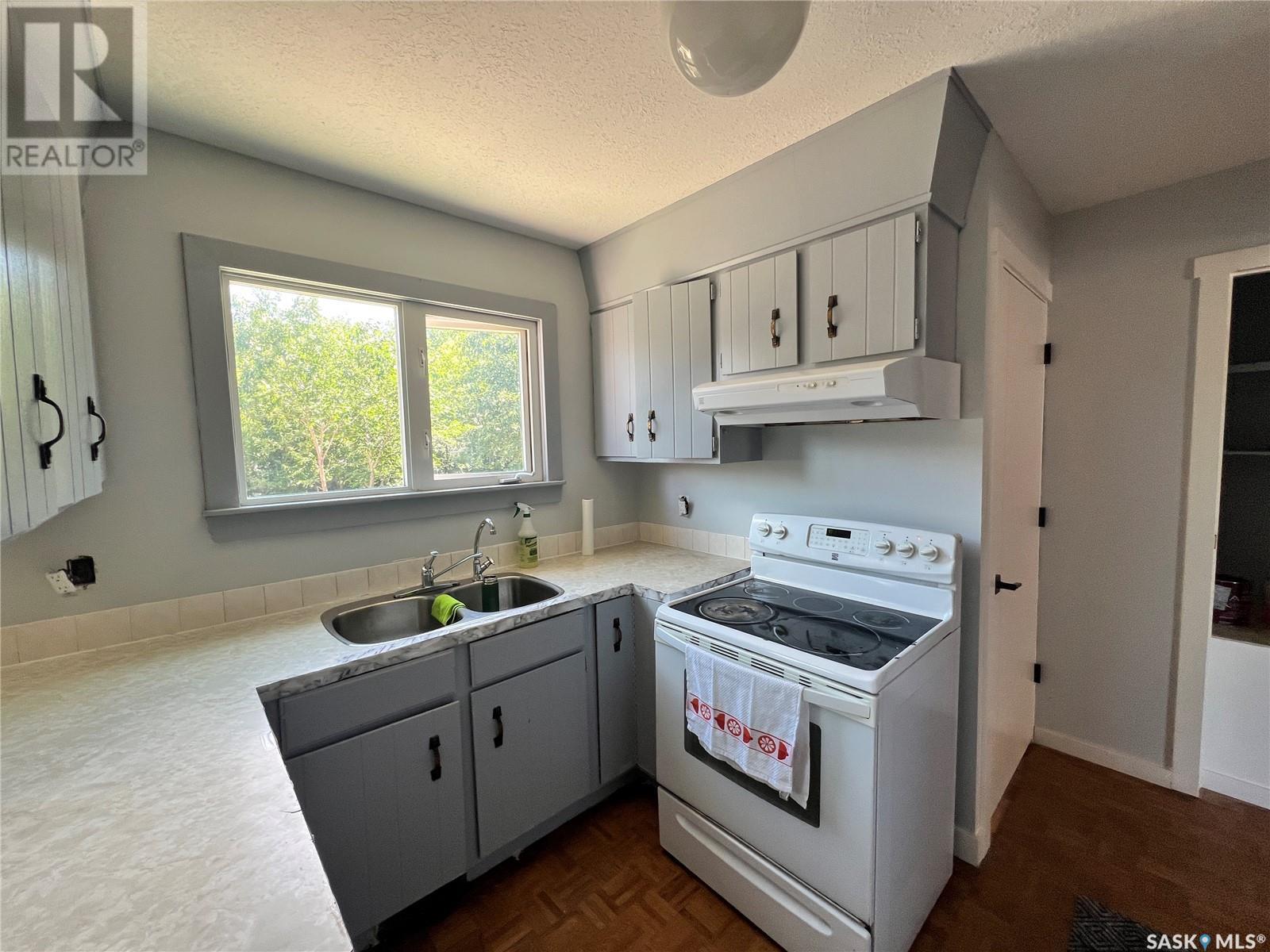 Property at 1307 Fleet STREET image 2