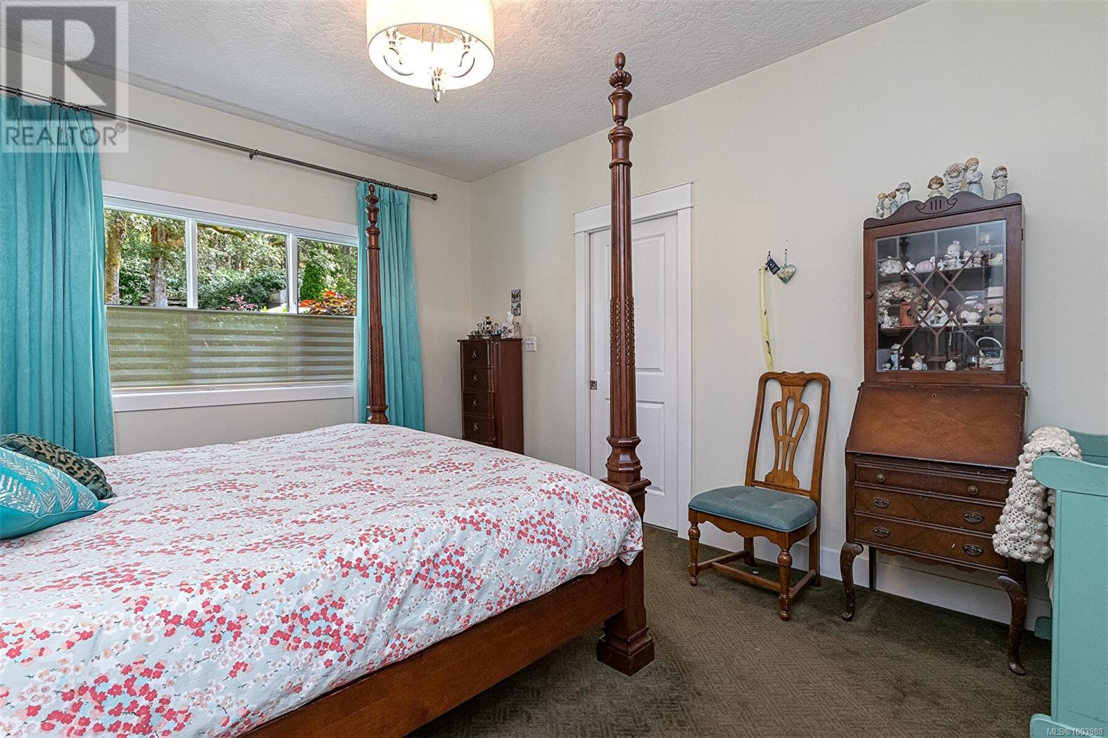 Property at 817 Rogers Way image 1