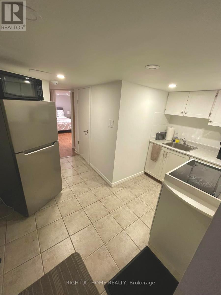 Basement - 1054 Dufferin Street, Toronto, Ontario  M6H 4B6 - Photo 8 - W12254793