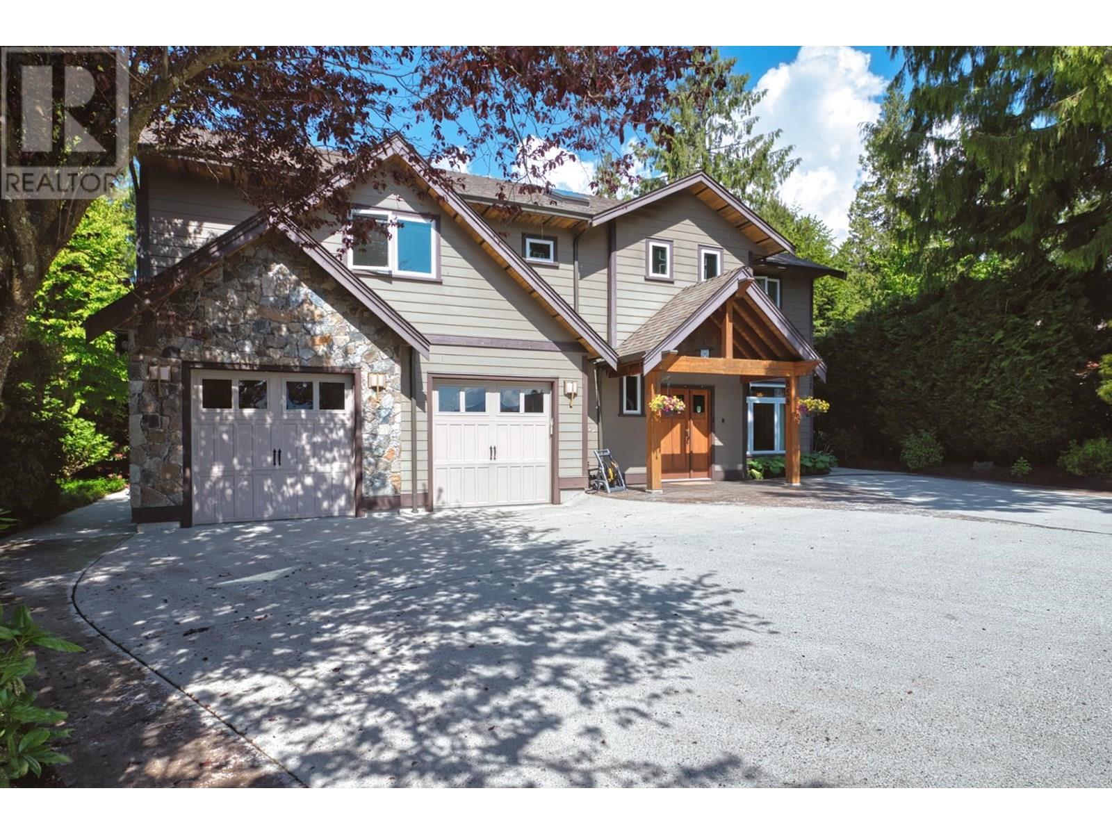 Property at 858 AURORA WAY image 2