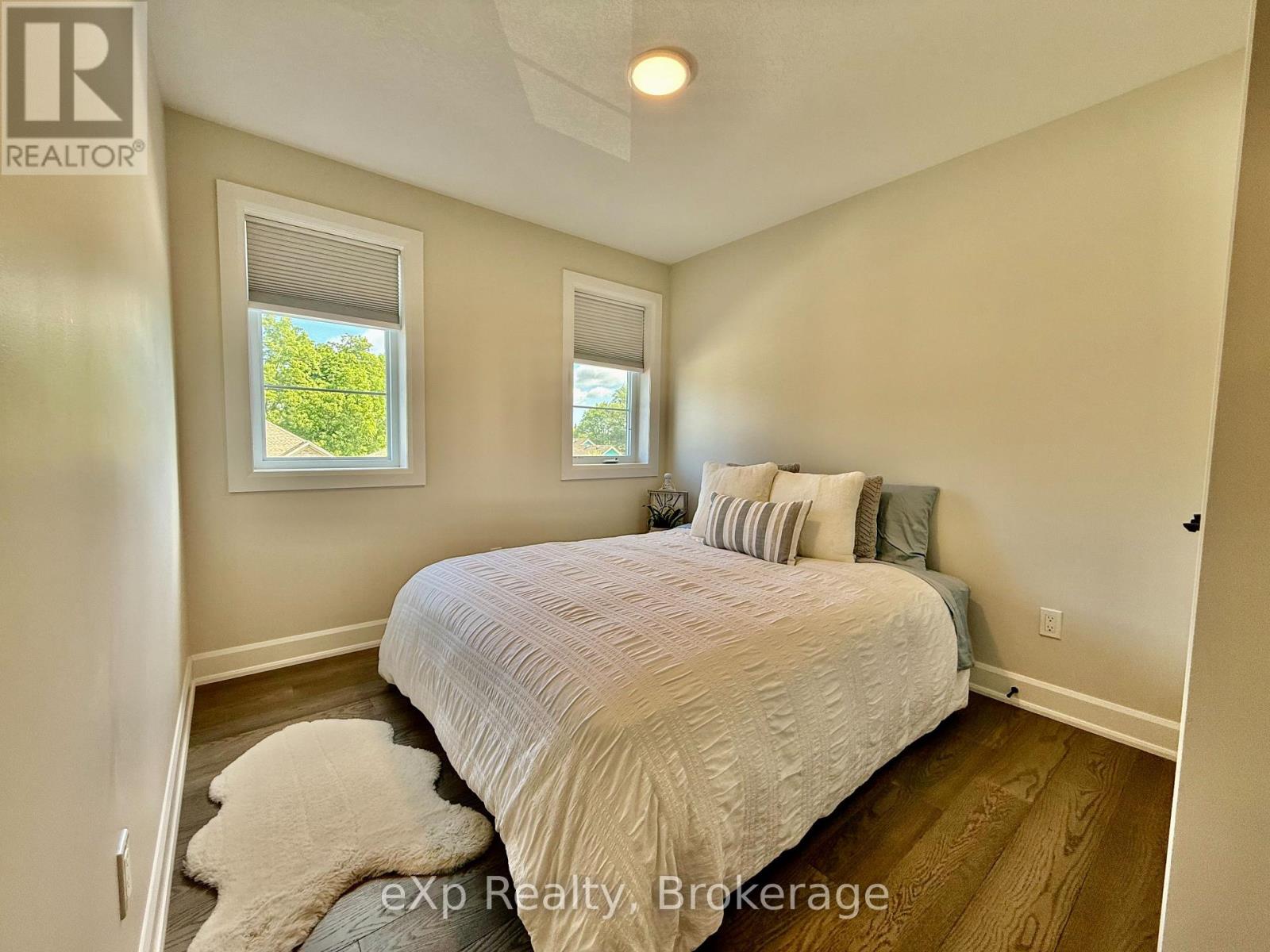 113 Second Street, Brockton, Ontario  N0G 2V0 - Photo 18 - X12254817