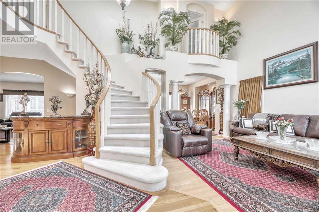 Property at 1625 Evergreen Drive SW image 3