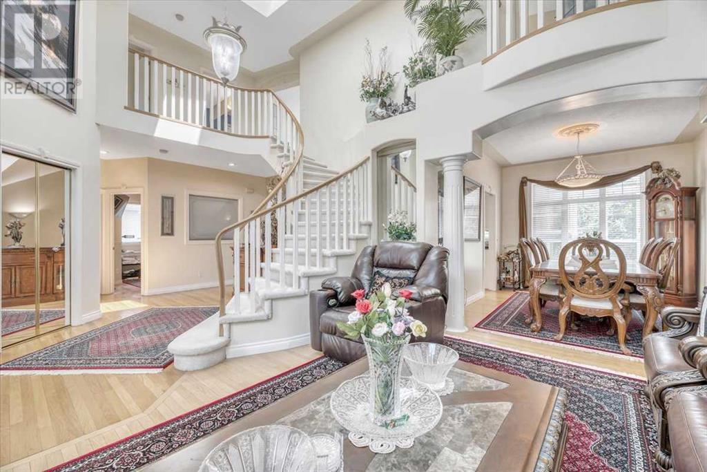 Property at 1625 Evergreen Drive SW image 4