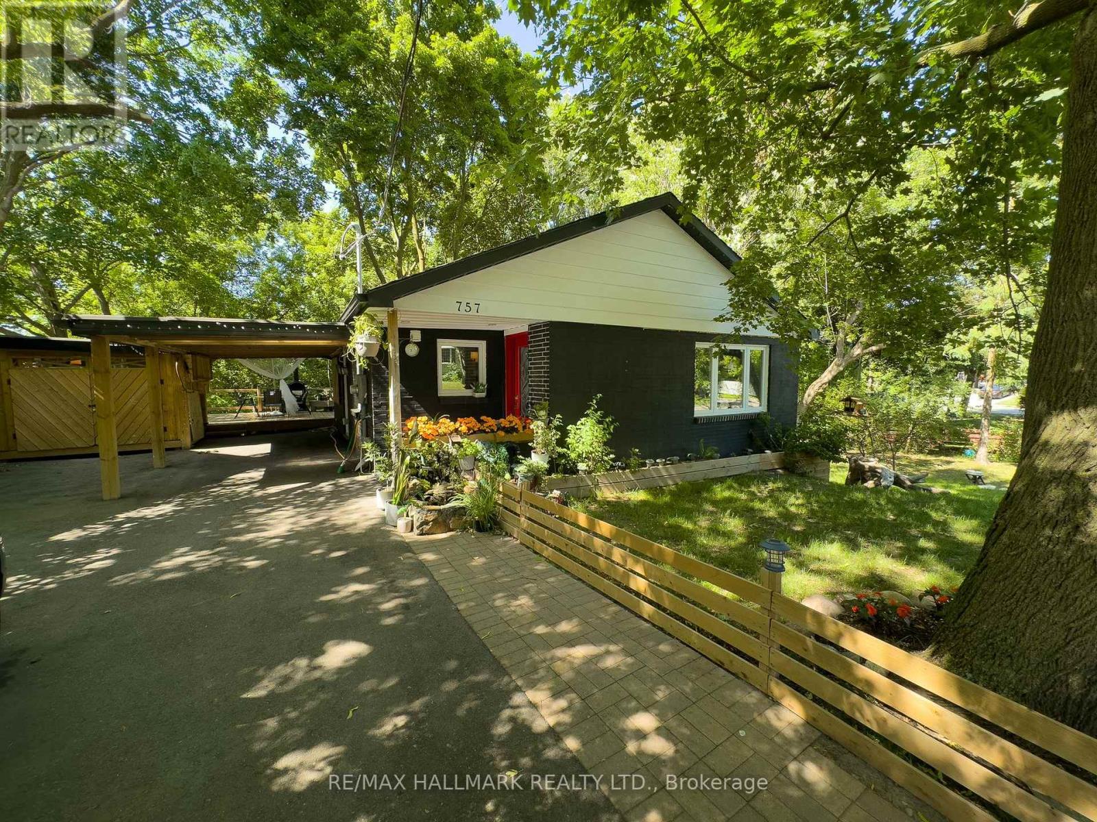 Property at 757 SRIGLEY STREET image 5