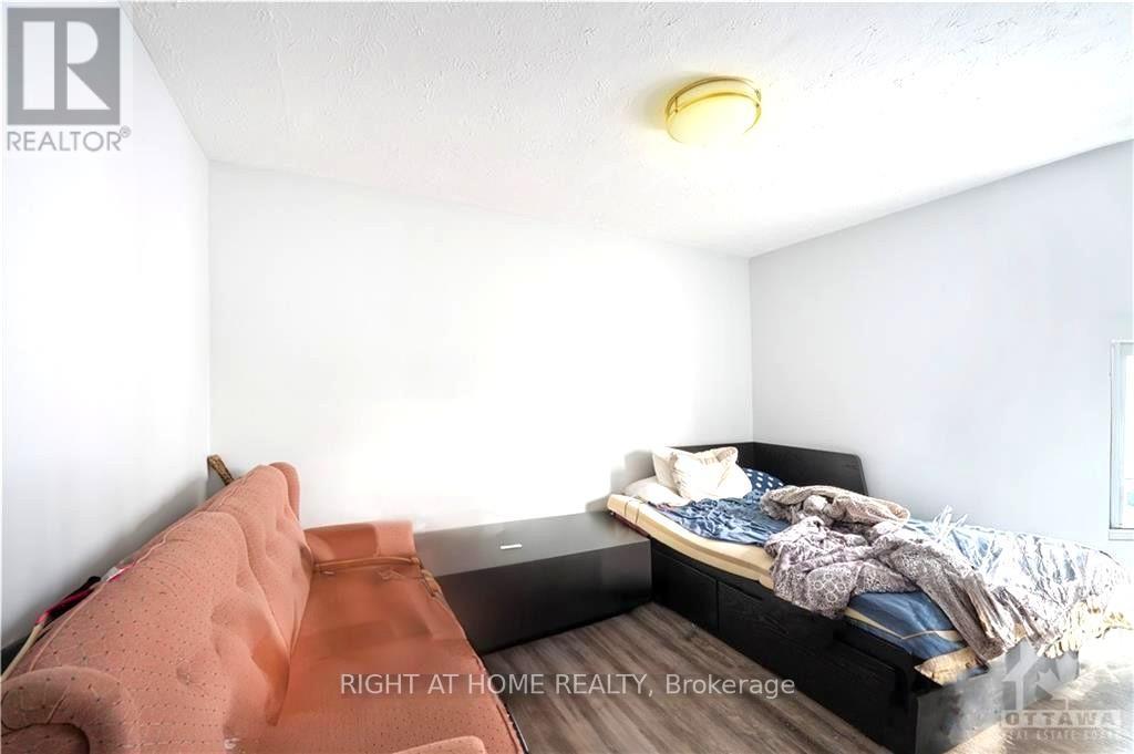 333 Levis Avenue, Ottawa, Ontario  K1L 6G9 - Photo 22 - X12254845