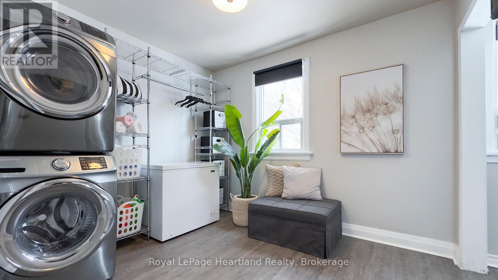 305 Mary Street, Goderich (Goderich (Town)), Ontario  N7A 3B3 - Photo 13 - X12254856