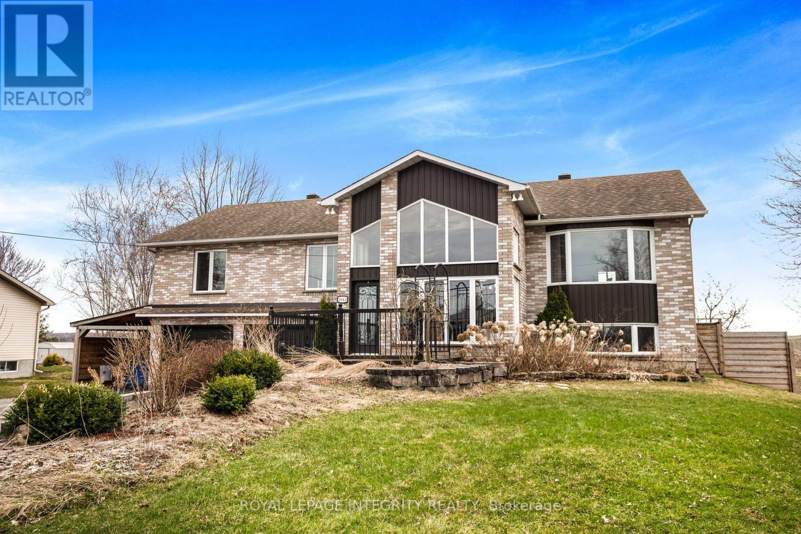 Property at 2864 PRINCIPALE STREET image 3