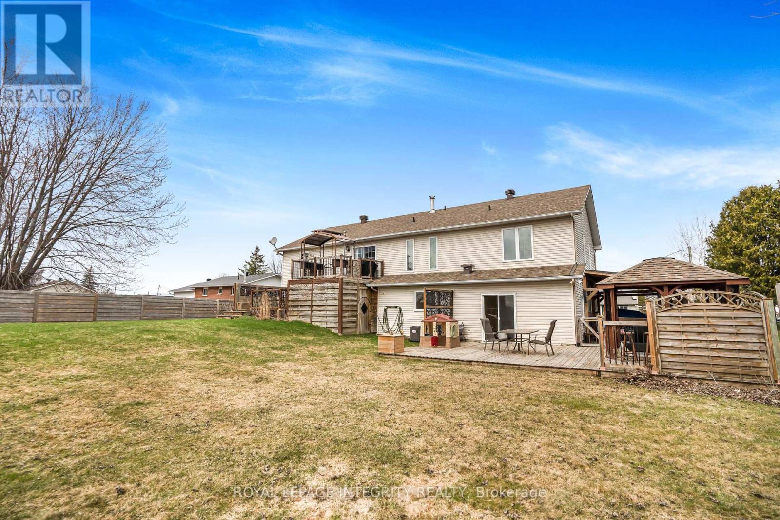 2864 Principale Street, Alfred And Plantagenet, Ontario  K0A 3K0 - Photo 35 - X12189180