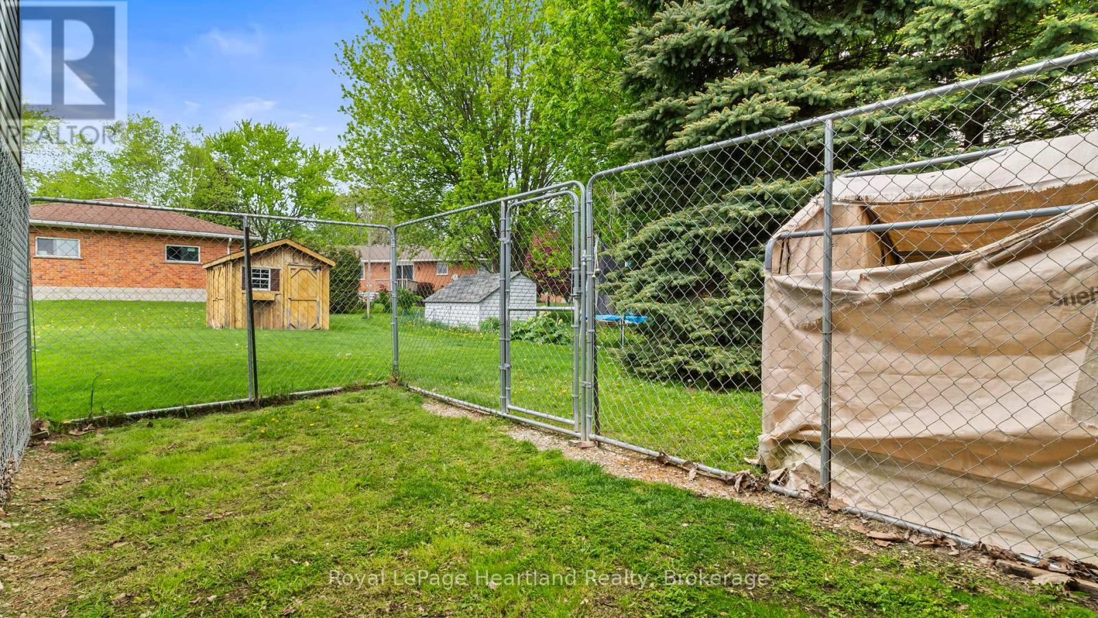 50 Mcdonald Drive, Huron East, Ontario  N0G 1H0 - Photo 32 - X12254864