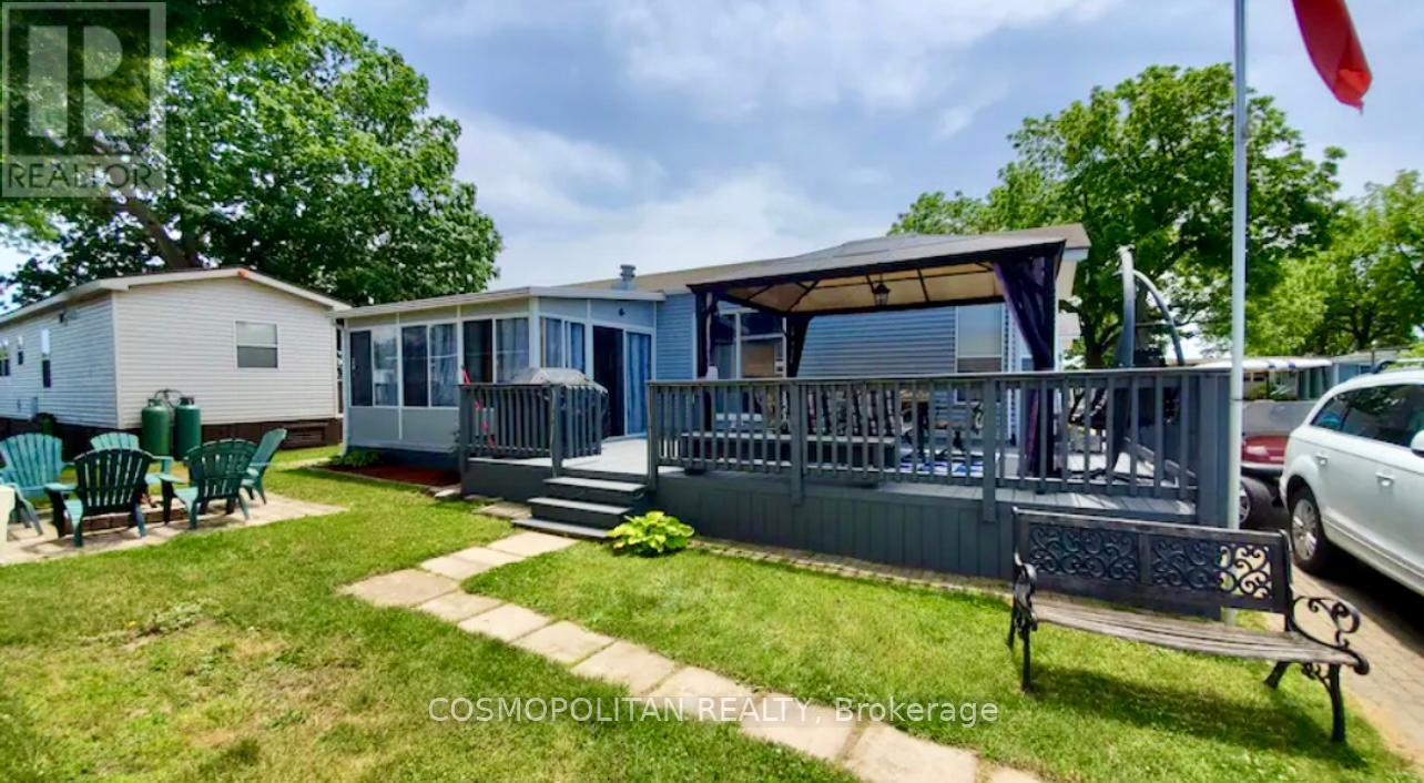 24 Quarry View, Port Colborne, Ontario  L0S 1R0 - Photo 2 - X12254884