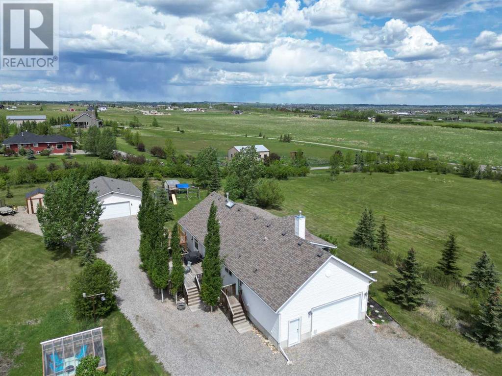 Property at 387217 2 Street W image 3