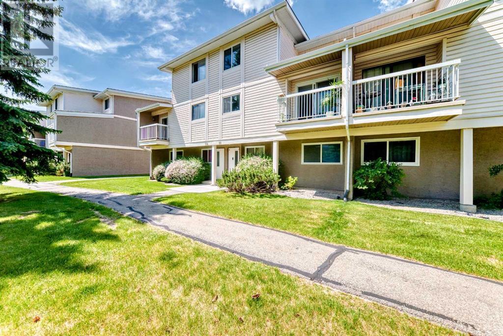 Property at 111, 3015 51 Street SW image 2