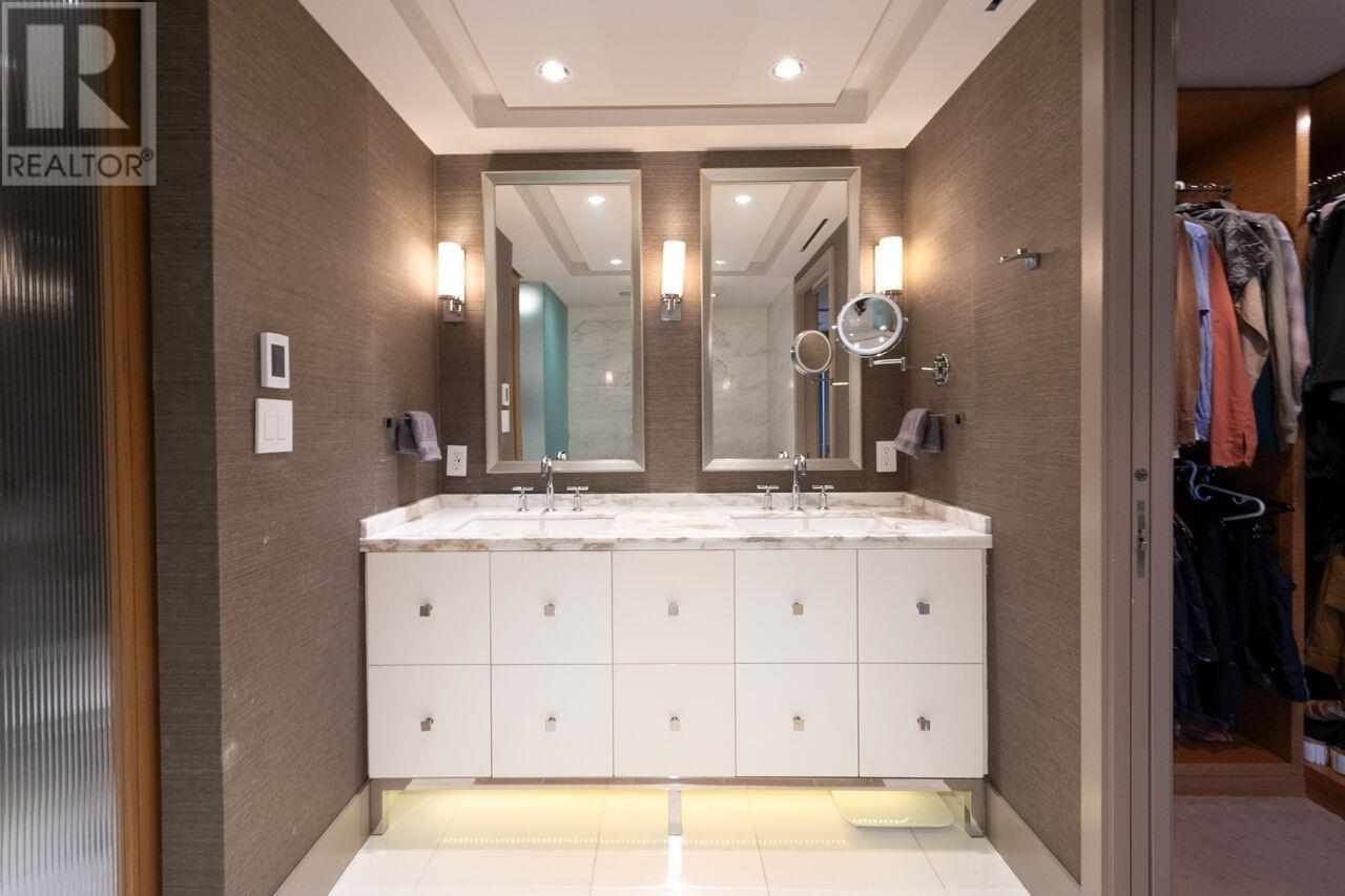 Listing Picture 16 of 40 : 3202 667 HOWE STREET, Vancouver / 溫哥華 - 魯藝地產 Yvonne Lu Group - MLS Medallion Club Member