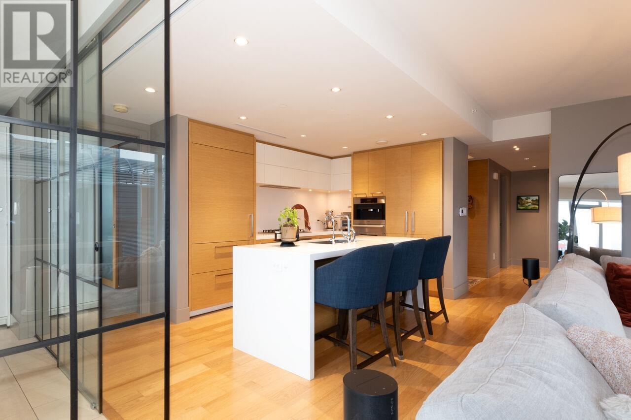 Listing Picture 22 of 40 : 3202 667 HOWE STREET, Vancouver / 溫哥華 - 魯藝地產 Yvonne Lu Group - MLS Medallion Club Member