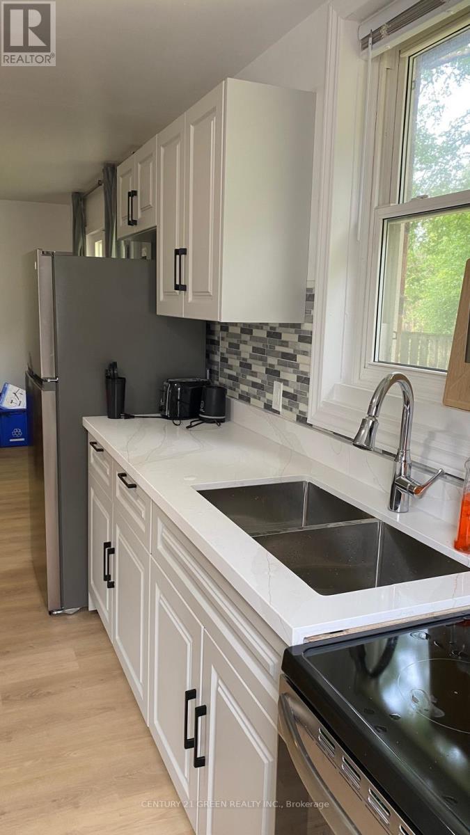 87 West 5th Street, Hamilton, Ontario  L9C 3N5 - Photo 19 - X12254903