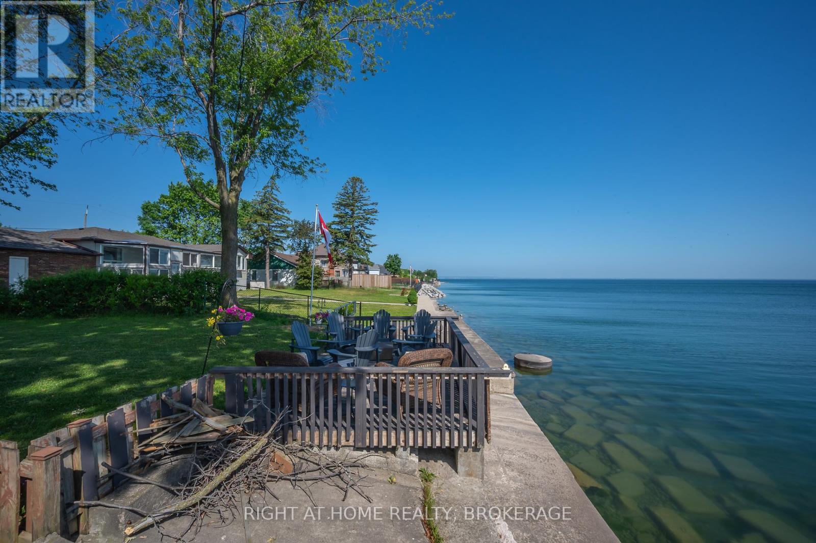 Property at 74 SEABREEZE CRESCENT image 1