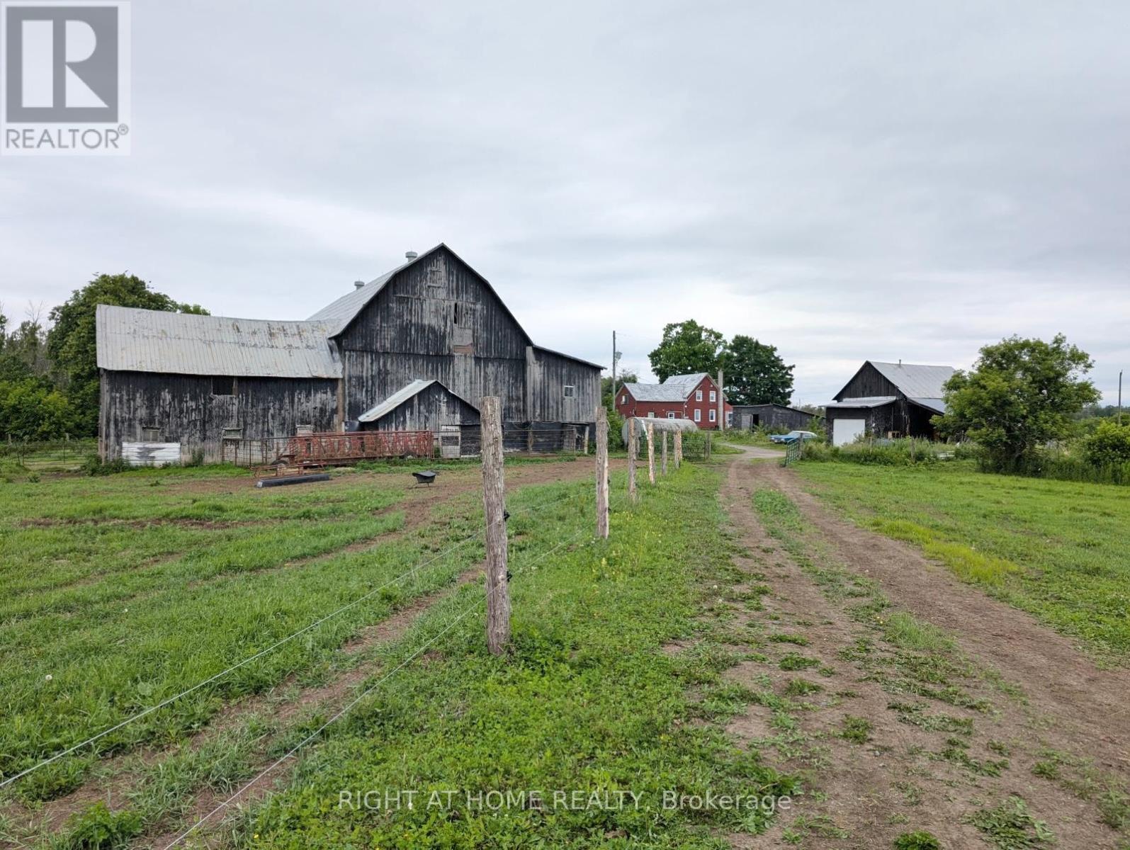 7232 Franktown Road, Ottawa, Ontario  K0A 2Z0 - Photo 10 - X12252133