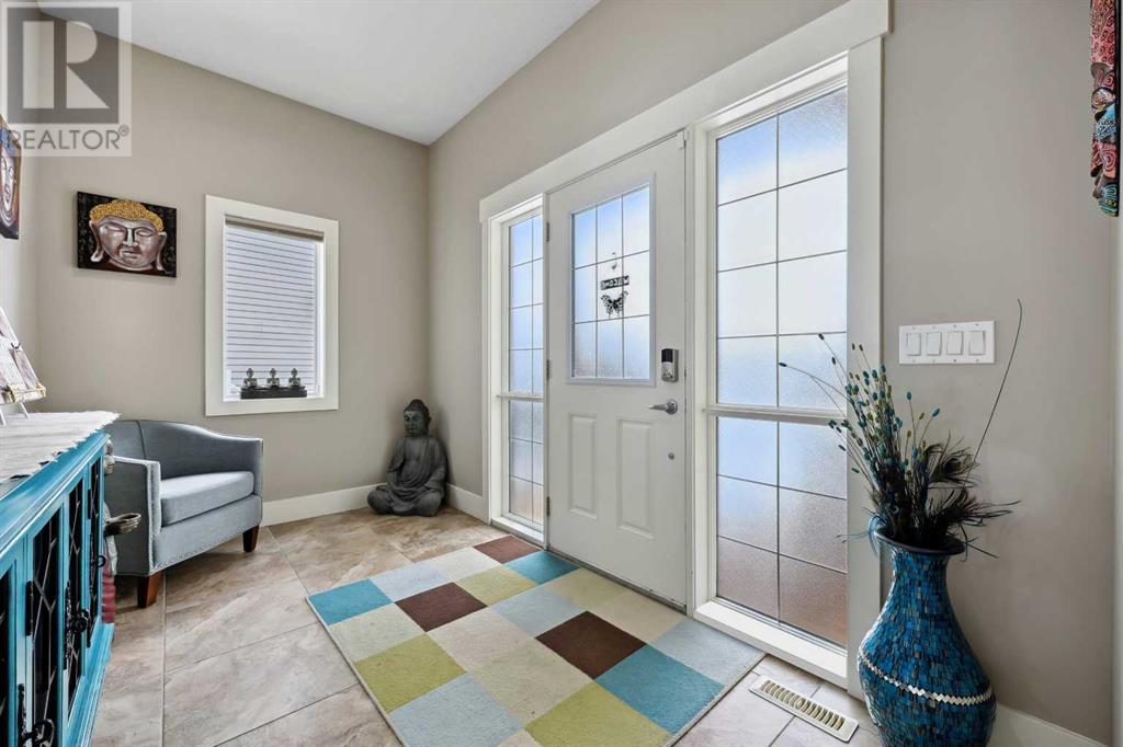 Property at 913 Canoe Green SW image 4