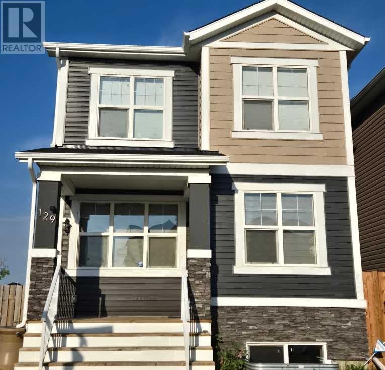 Property at 129 Red Embers Crescent NE image 3