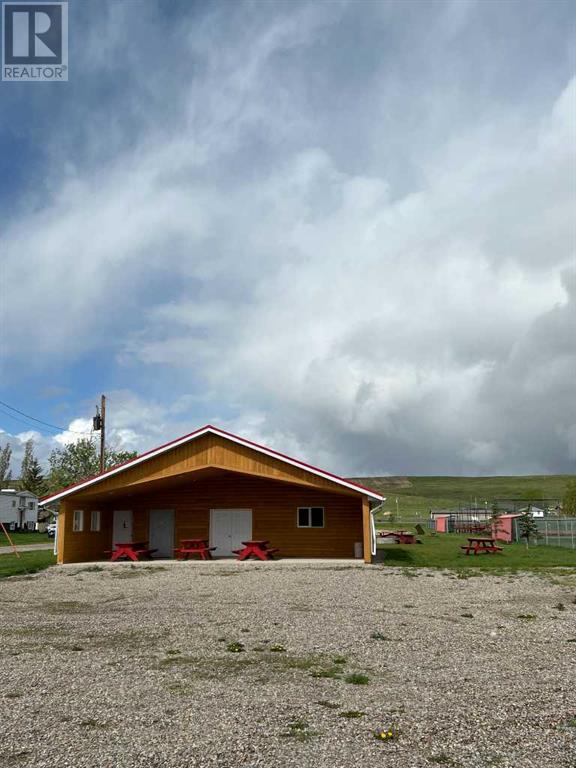 50 N Main Street, Hill Spring, Alberta  T0K 1E0 - Photo 38 - A2226590