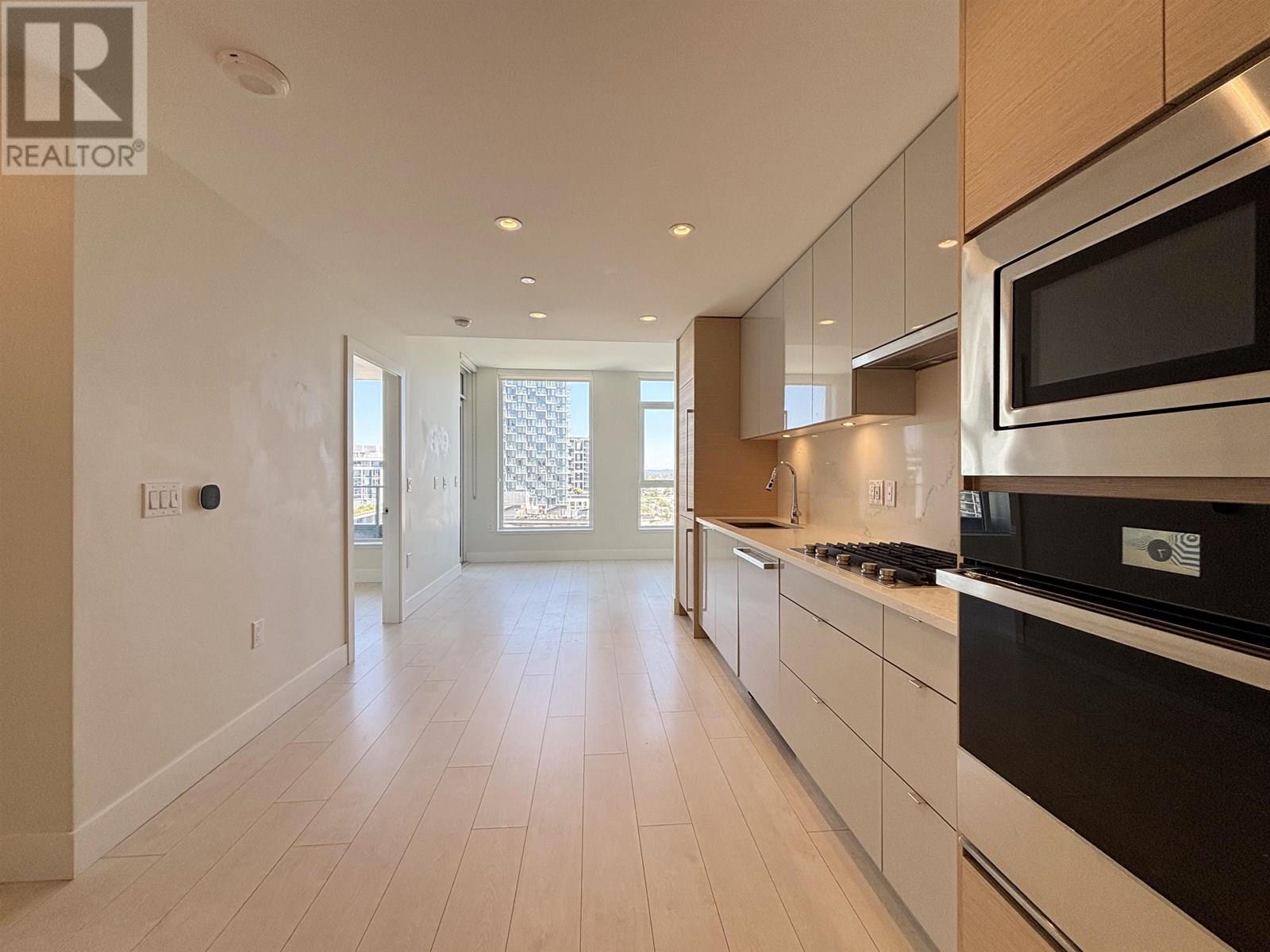 1001 3438 Sawmill Crescent, Vancouver, British Columbia  V5S 0E3 - Photo 2 - R3001278