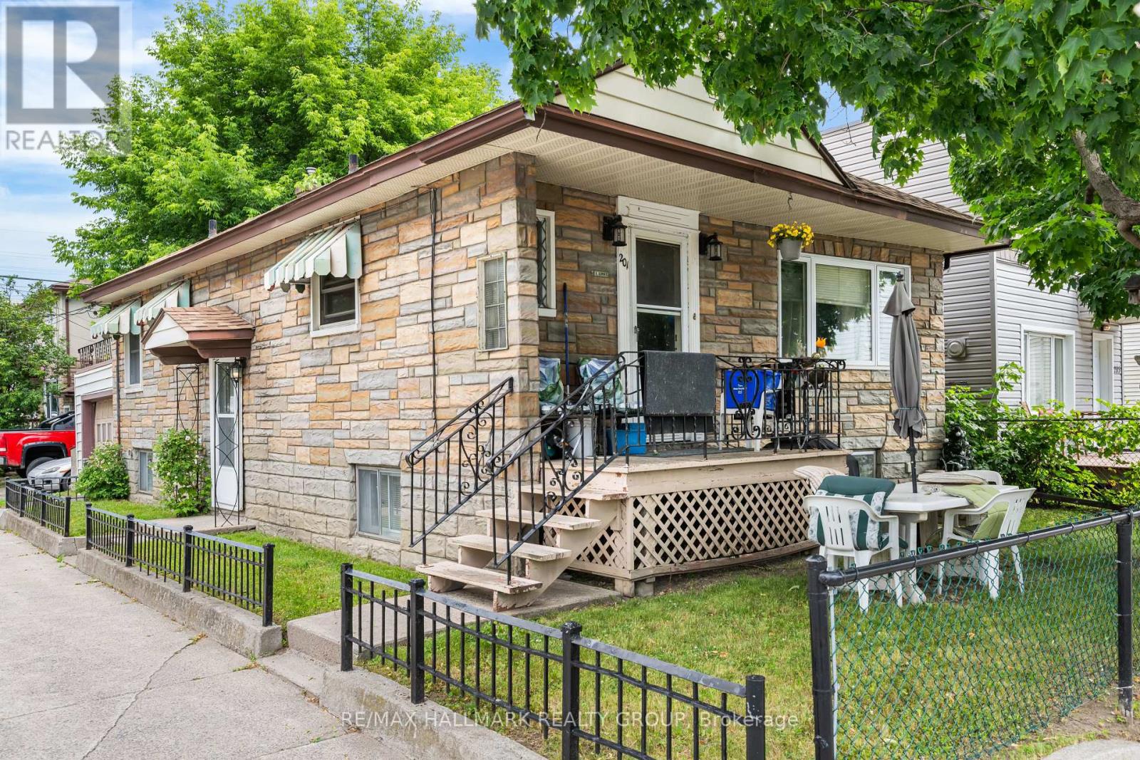 Property at 201 ETHEL STREET image 1