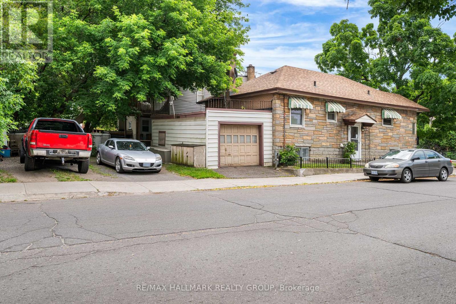 201 Ethel Street, Ottawa, Ontario  K1L 5X1 - Photo 5 - X12254970