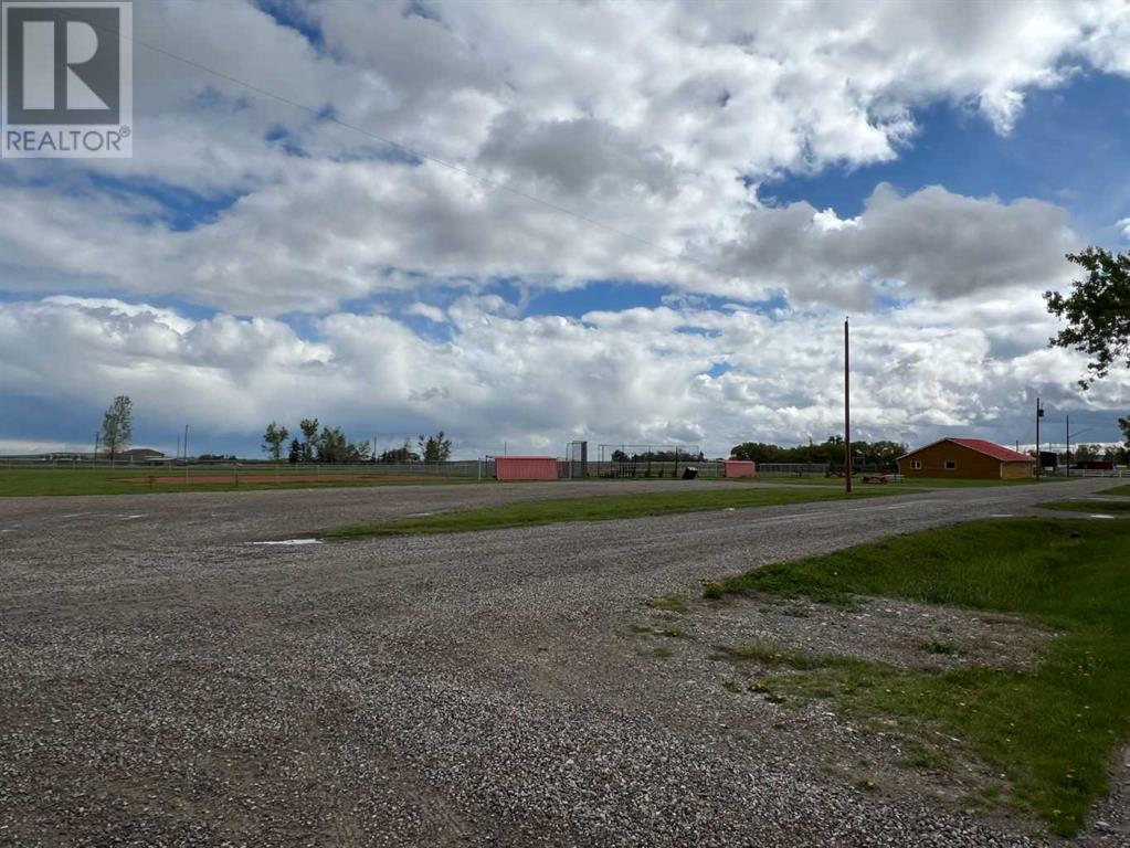 50 N Main Street, Hill Spring, Alberta  T0K 1E0 - Photo 27 - A2226590