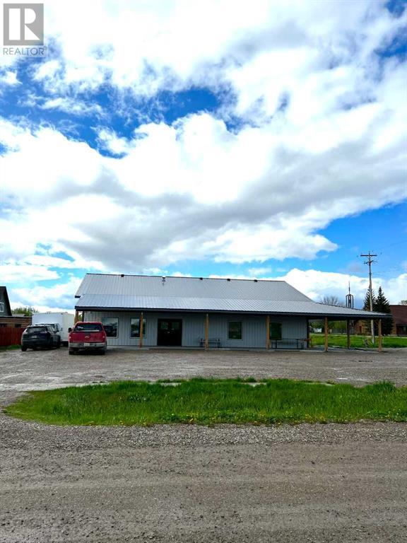 50 N Main Street, Hill Spring, Alberta  T0K 1E0 - Photo 4 - A2226590