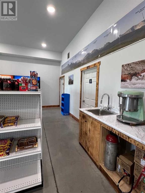 50 N Main Street, Hill Spring, Alberta  T0K 1E0 - Photo 21 - A2226590