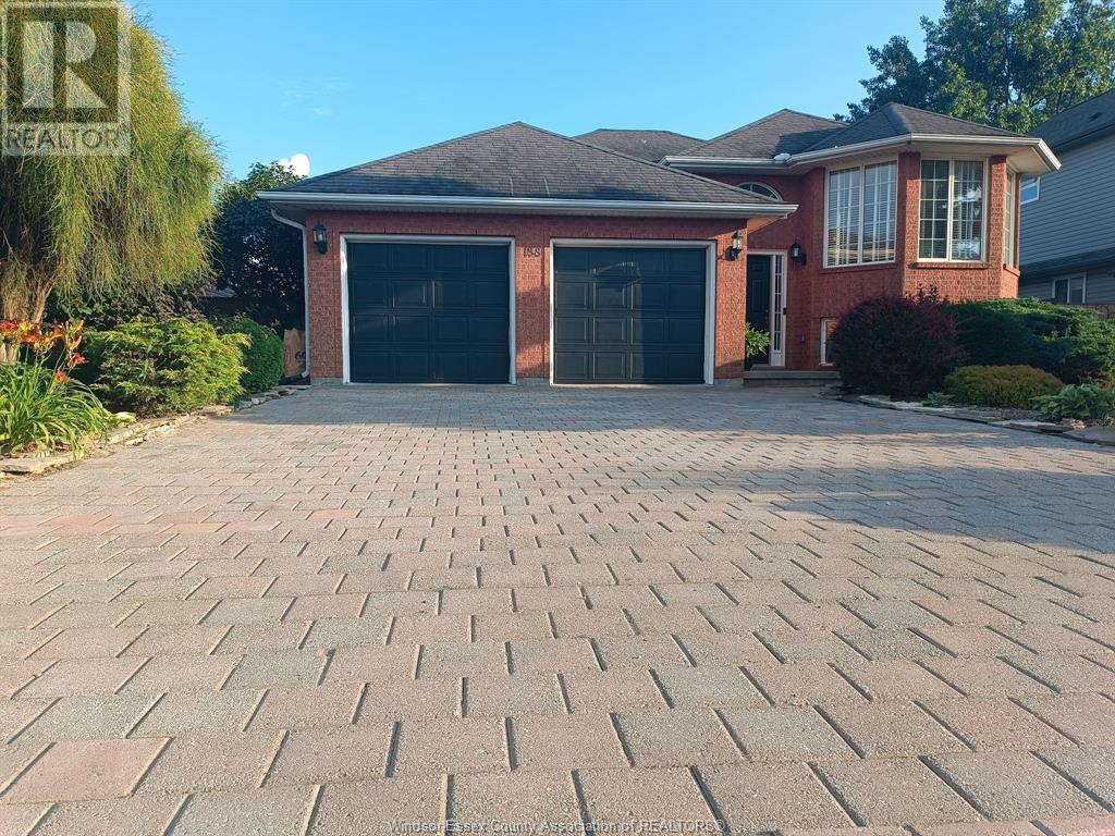 Property at 188 Mousseau CRESCENT image 2