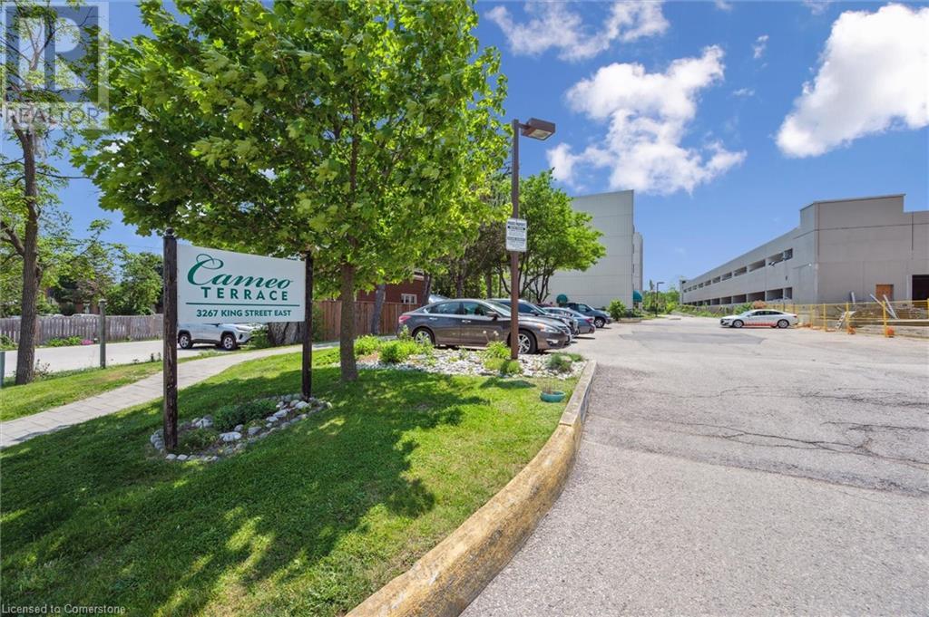 Property at 3267 KING Street E Unit# PH6 image 1